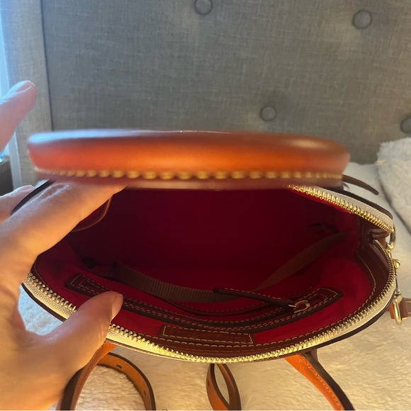 Dooney & Bourke Gretta Domed Satchel in Bone. - Picture 4 of 15